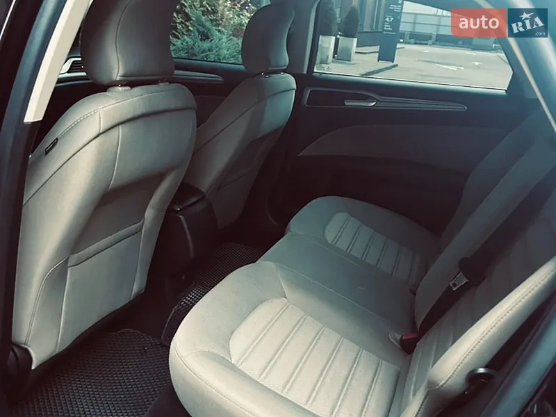 Ford Fusion 2018 VIN 3FA6P0G74KR132311 фото оголошення 7 з 52