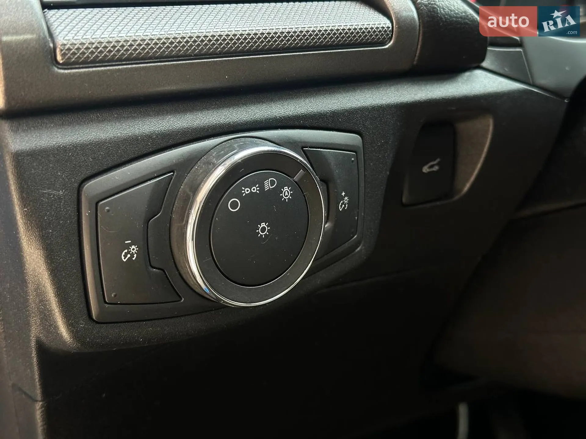 2019 Ford Fusion - мініатюра 19