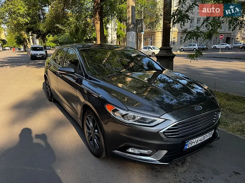 Ford Fusion 2017 VIN 3FA6P0SU8HR380521 фото оголошення 8 з 58