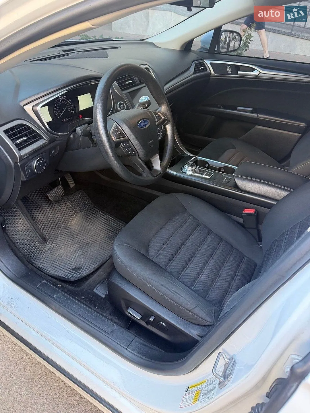 2017 Ford Fusion - мініатюра 12