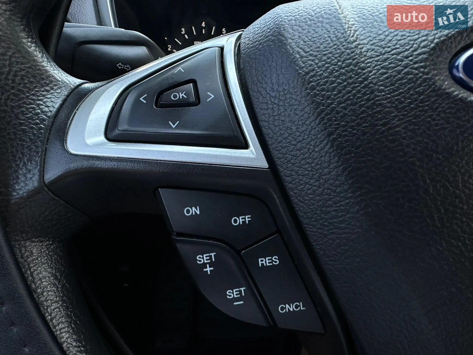 2016 Ford Fusion - мініатюра 44