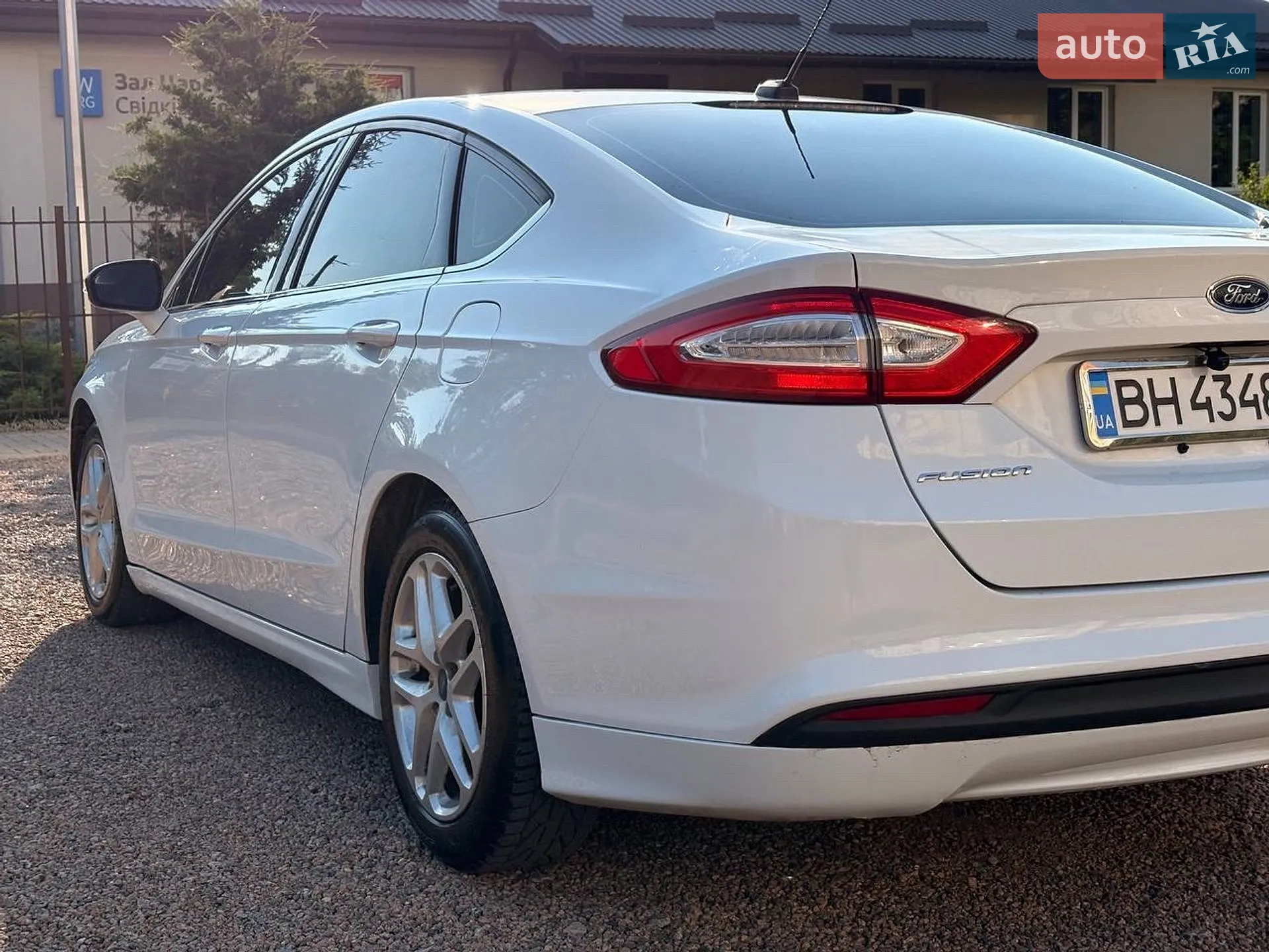 2014 Ford Fusion - мініатюра 9