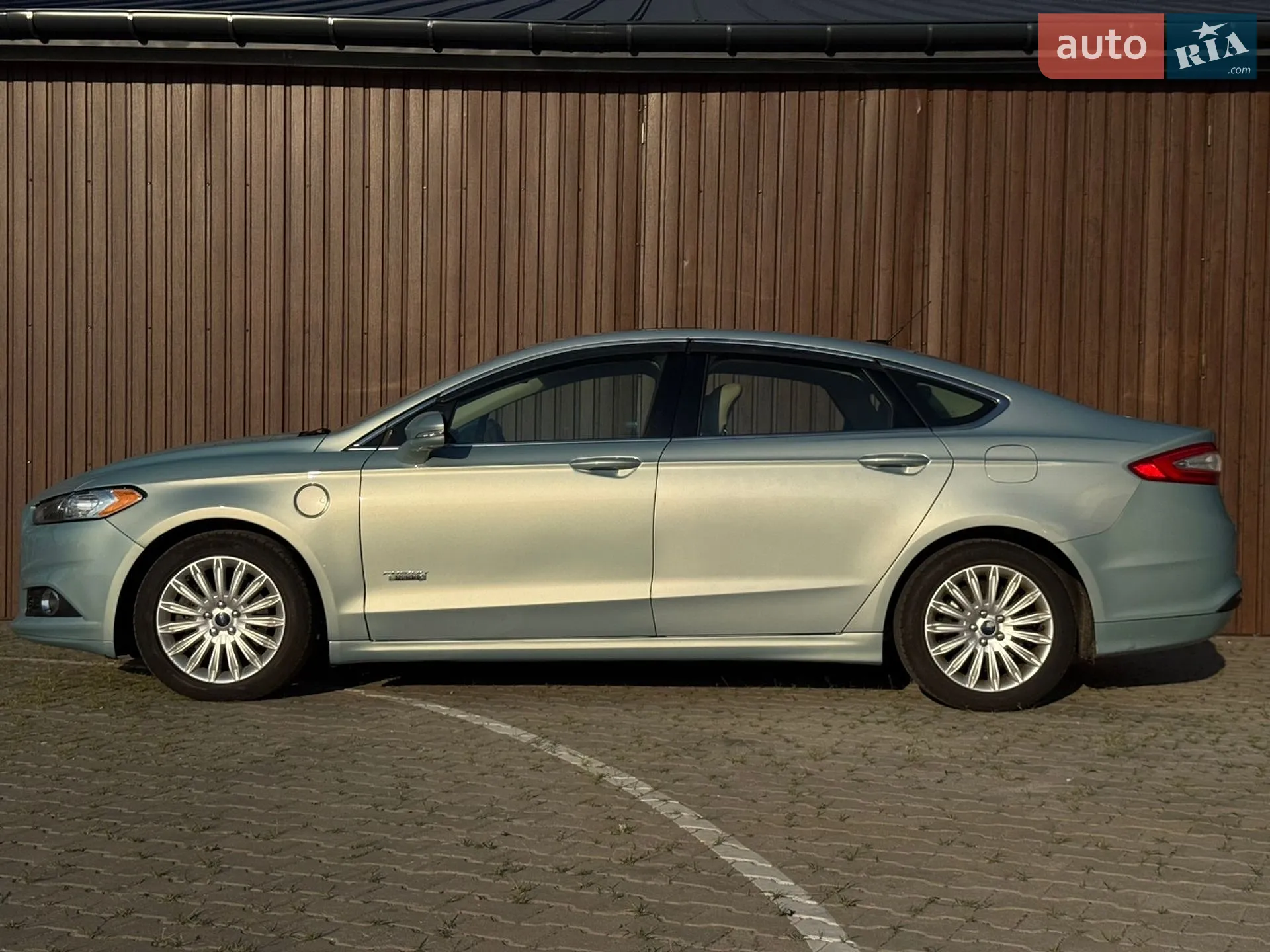 2014 Ford Fusion - мініатюра 2
