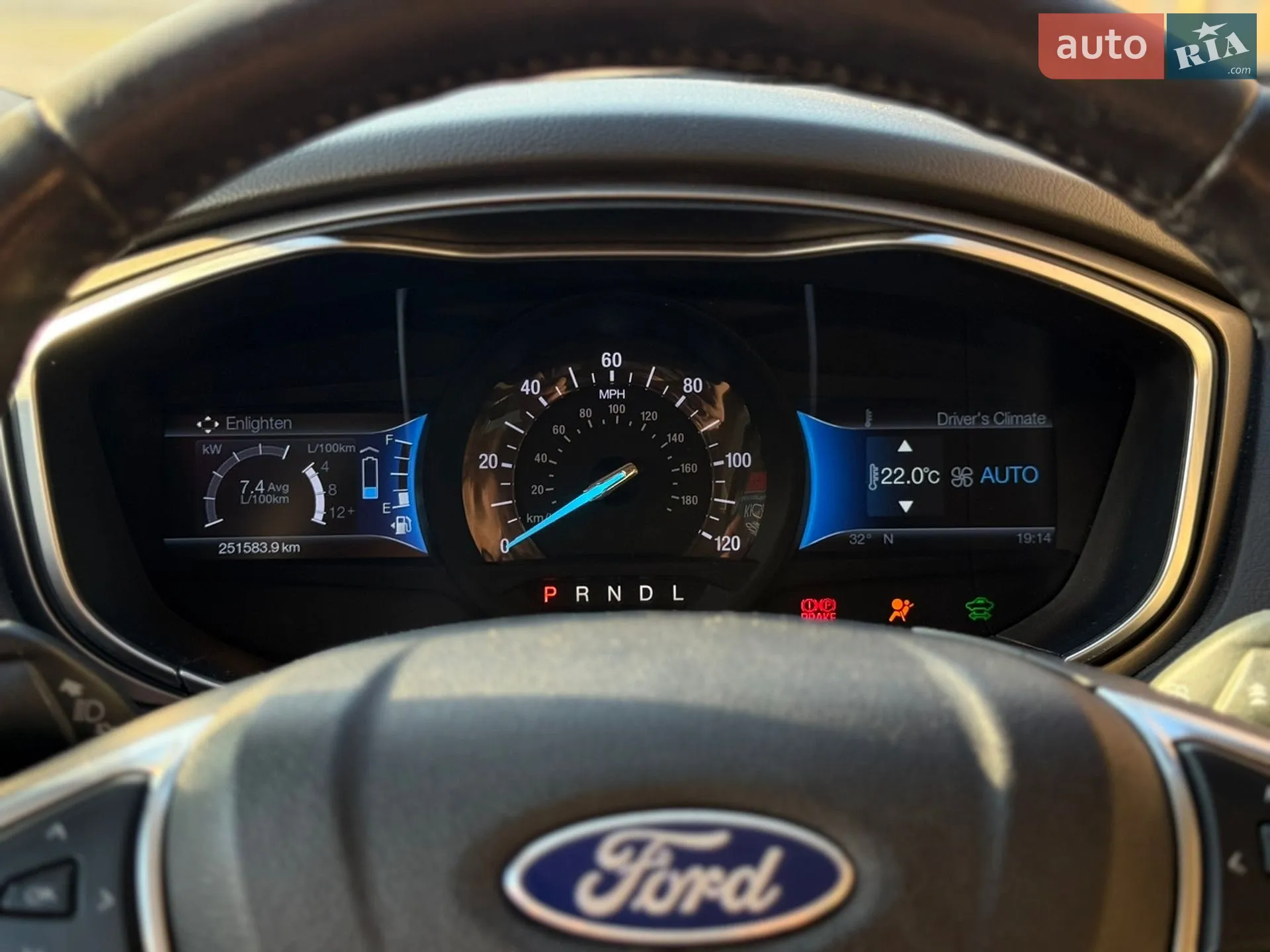 2014 Ford Fusion - мініатюра 23
