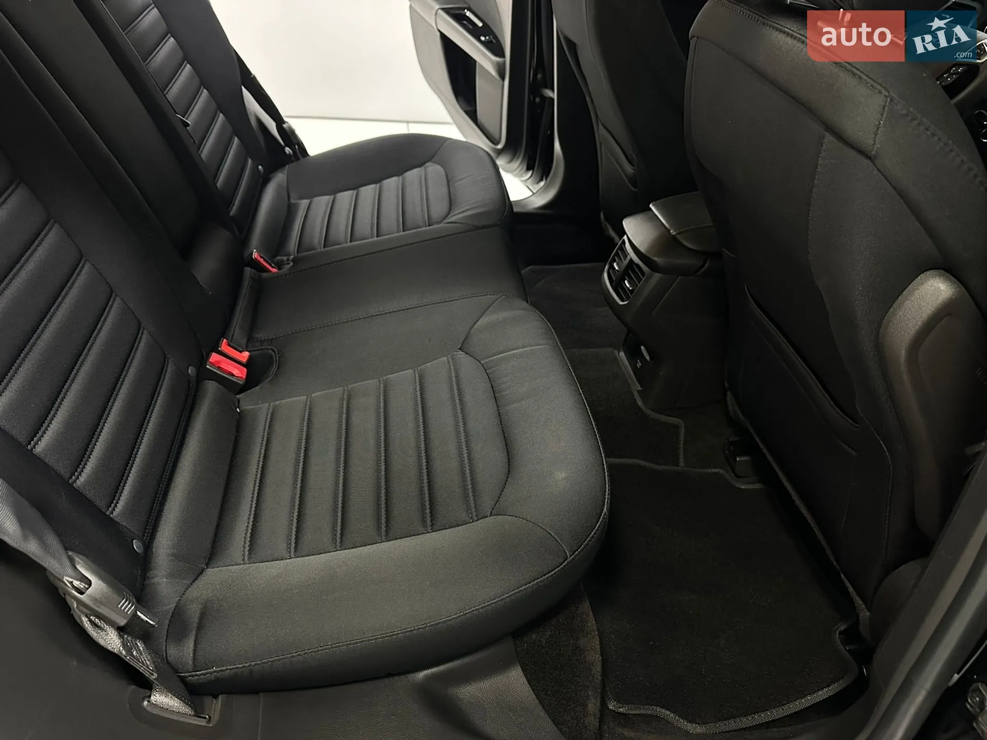 2015 Ford Fusion - мініатюра 34