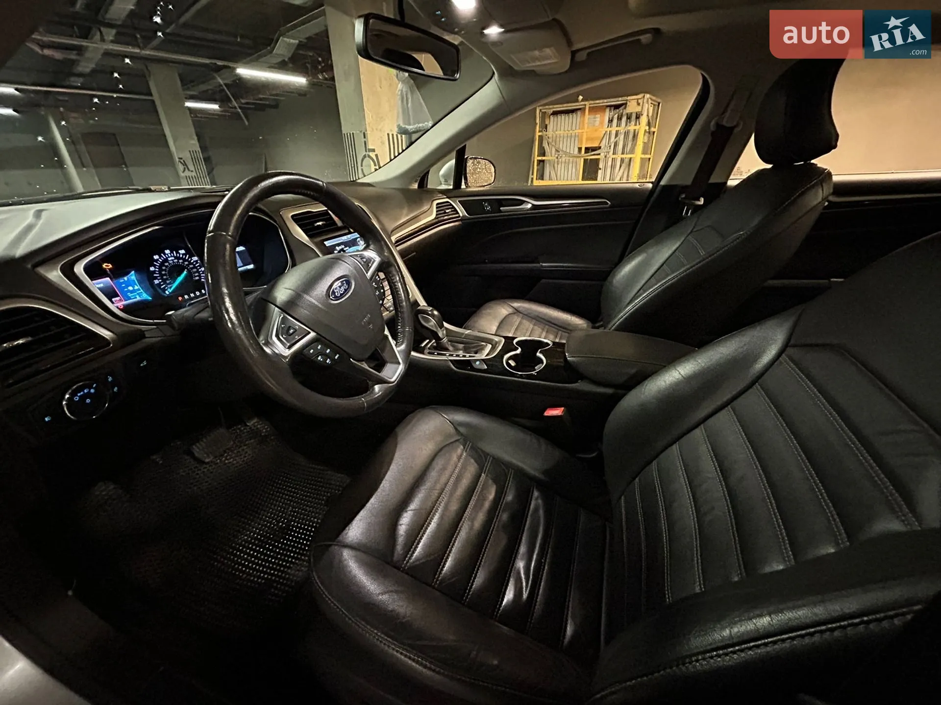 2016 Ford Fusion - мініатюра 28