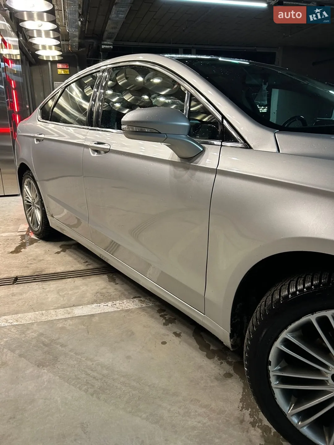 2016 Ford Fusion - мініатюра 31