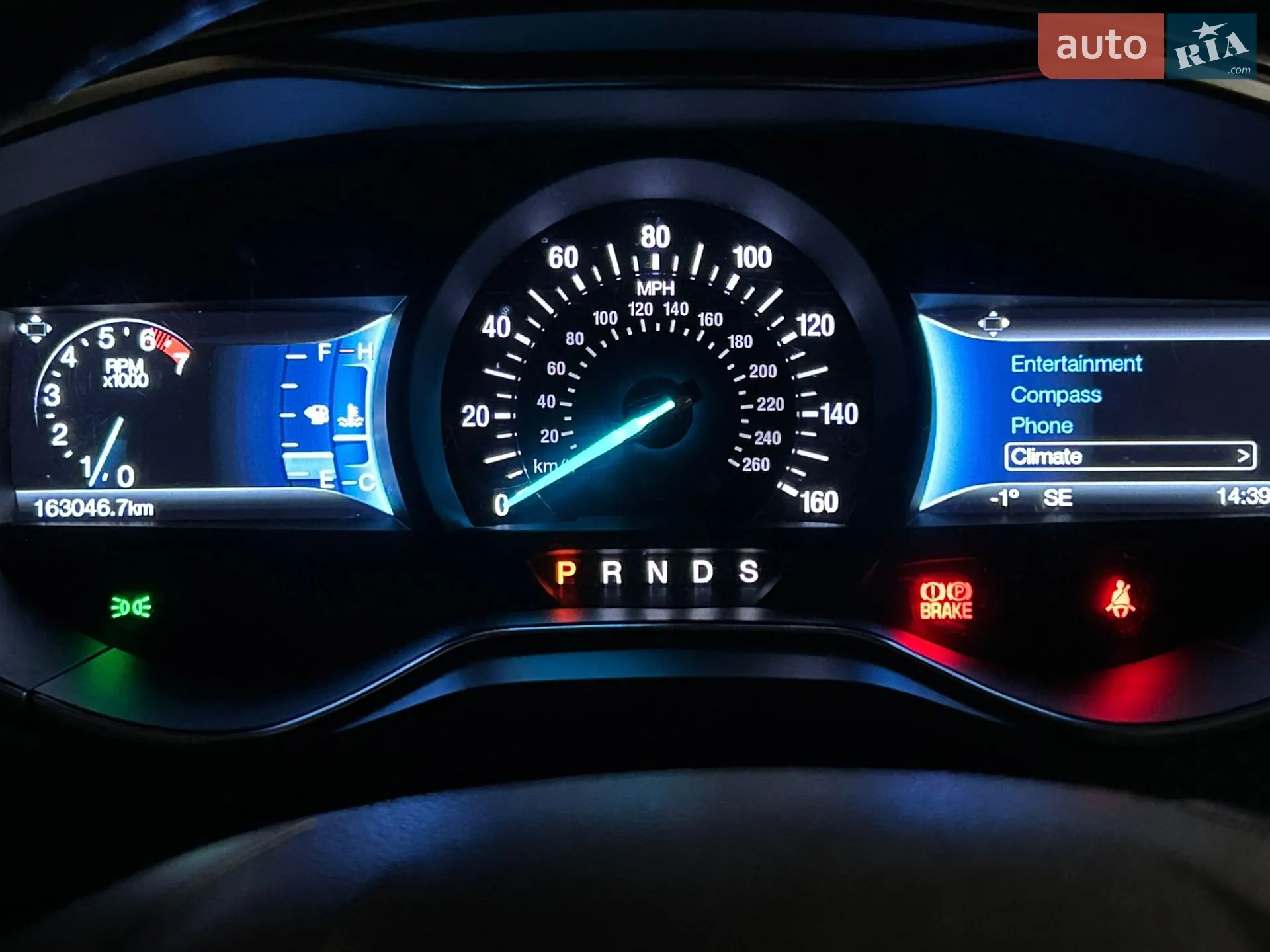 2016 Ford Fusion - мініатюра 32