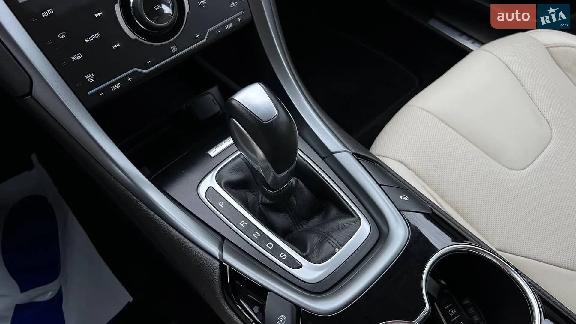 2015 Ford Fusion - мініатюра 11