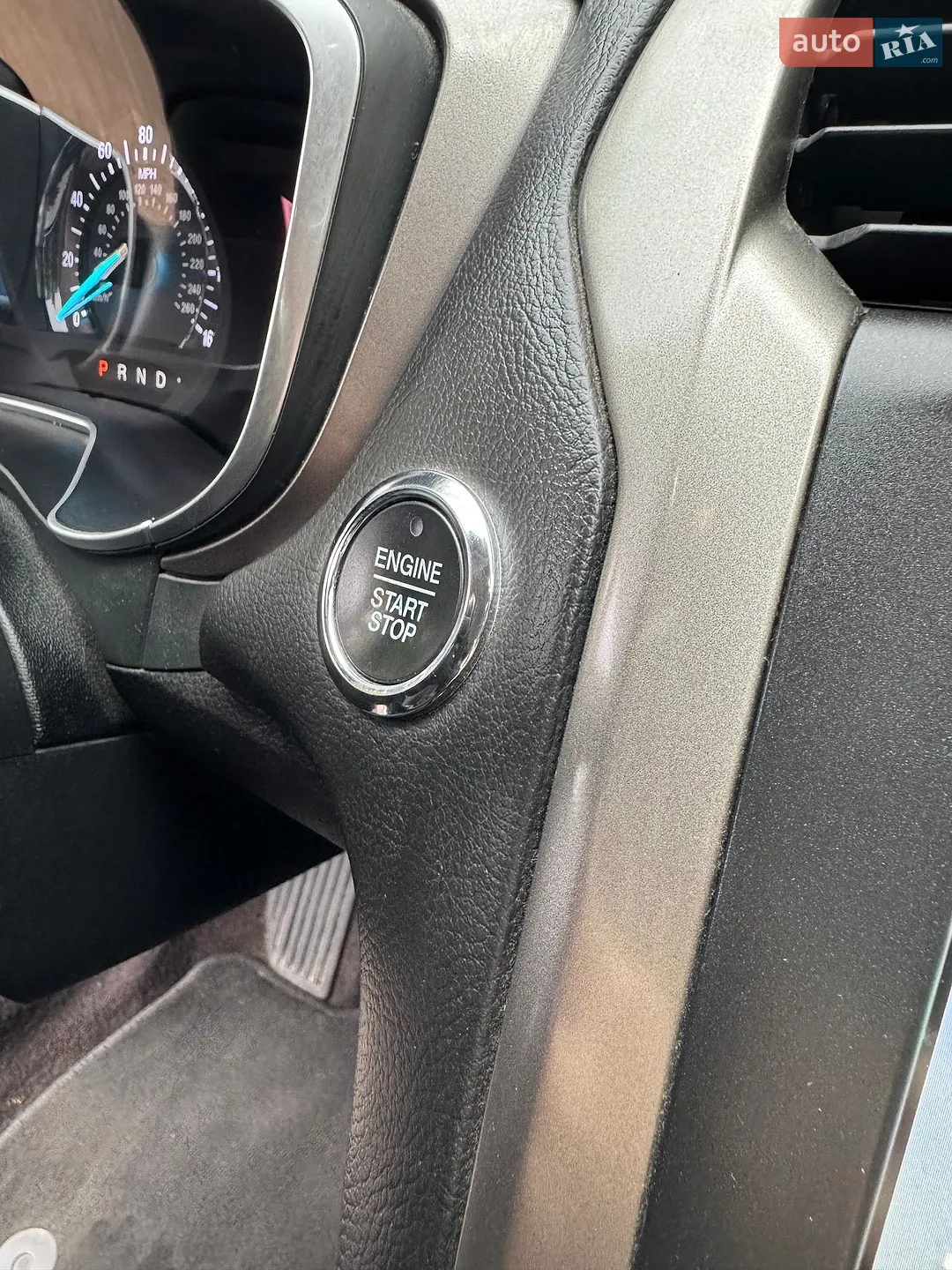 2017 Ford Fusion - мініатюра 31