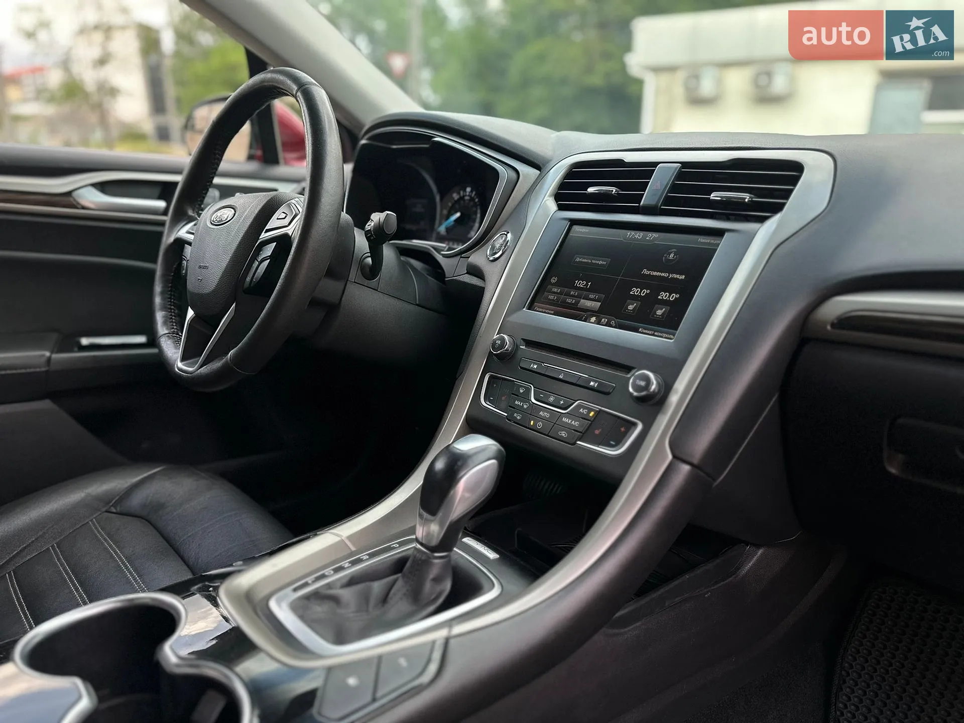 2016 Ford Fusion - мініатюра 31