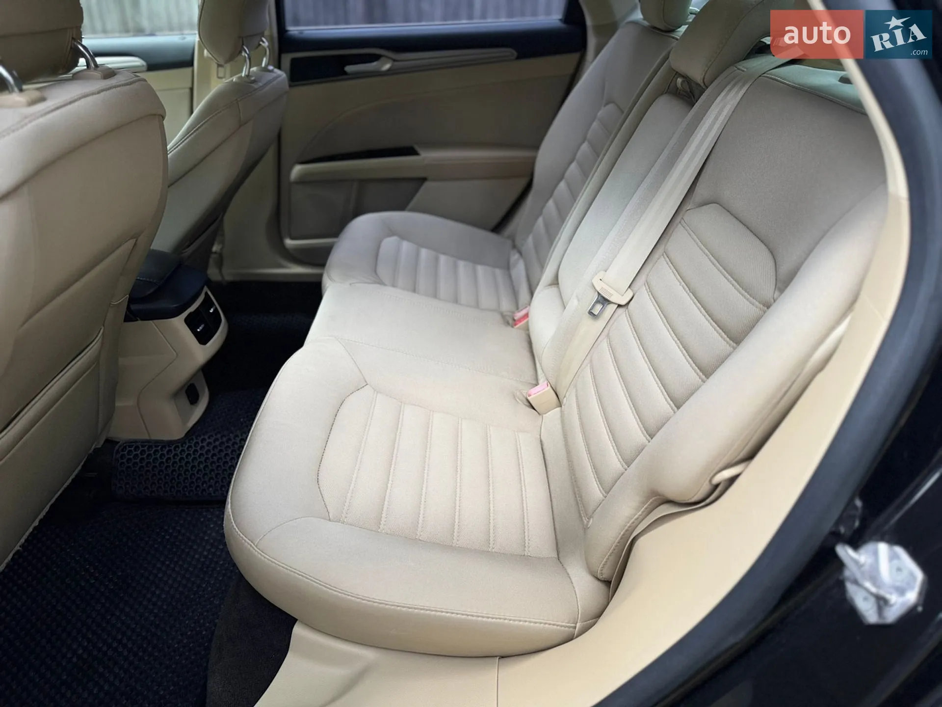 2014 Ford Fusion - мініатюра 14