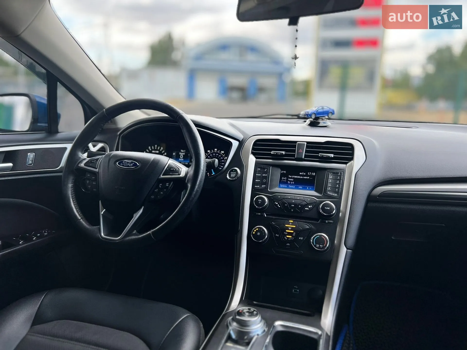 2017 Ford Fusion - мініатюра 17