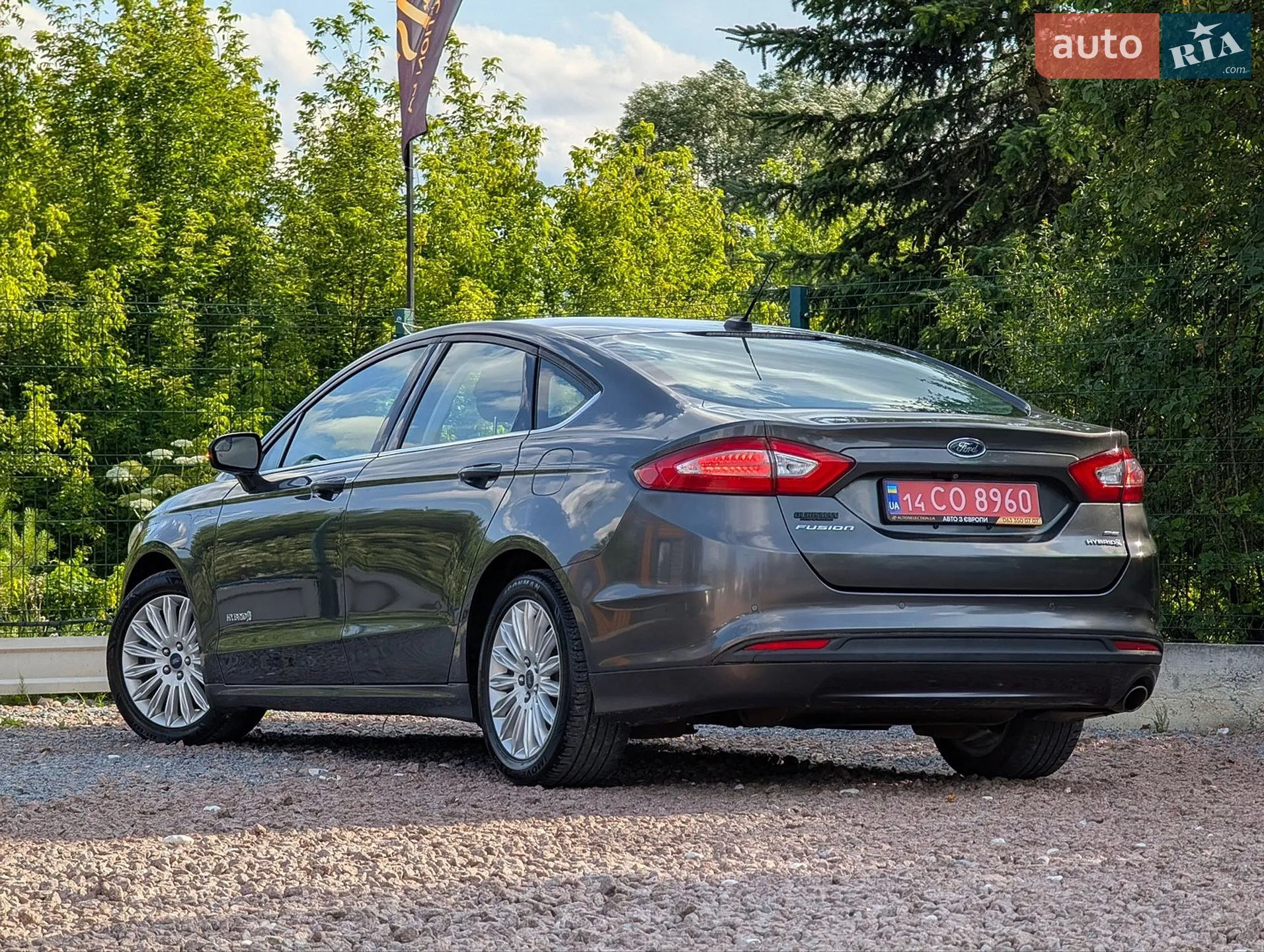 2016 Ford Fusion - мініатюра 18