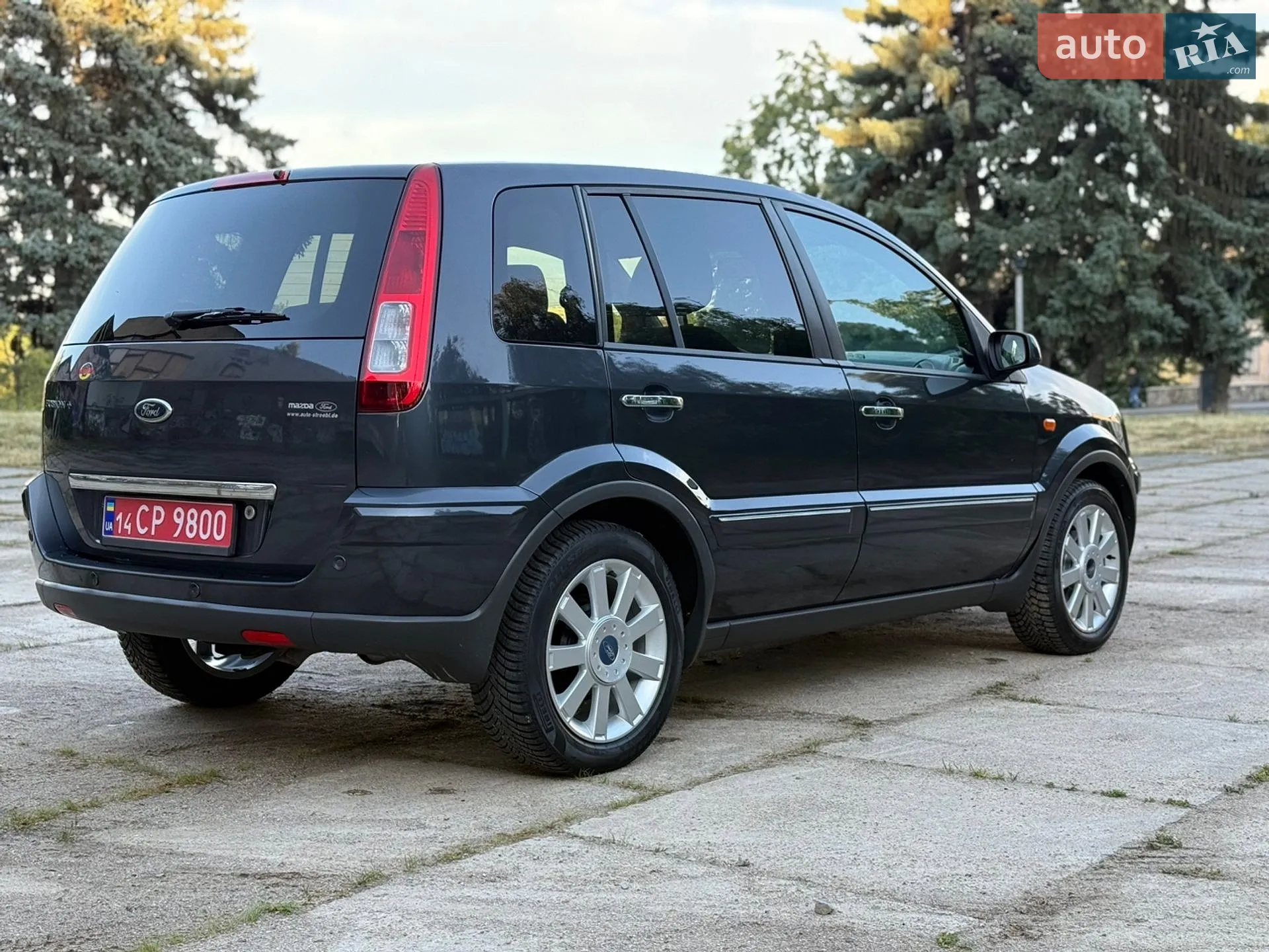 2010 Ford Fusion - мініатюра 8