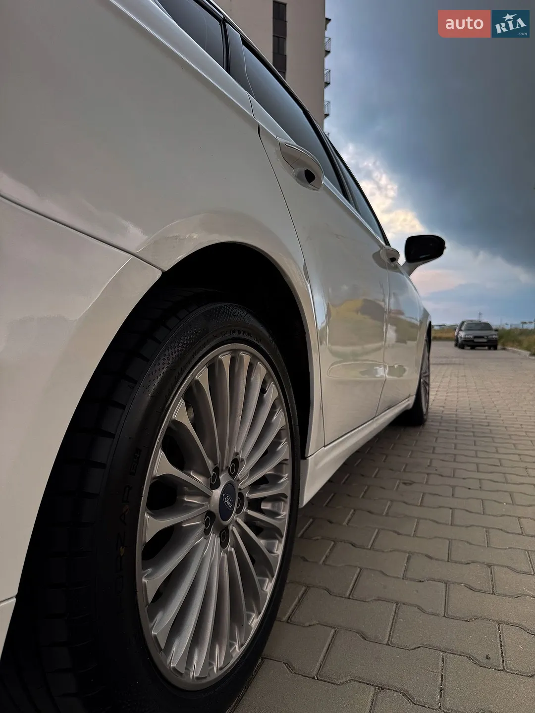 2013 Ford Fusion - мініатюра 8