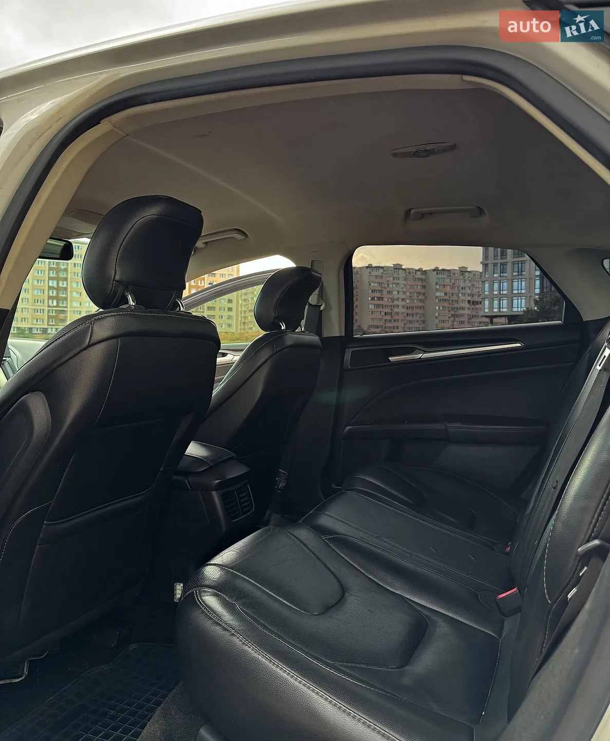 2013 Ford Fusion - мініатюра 19
