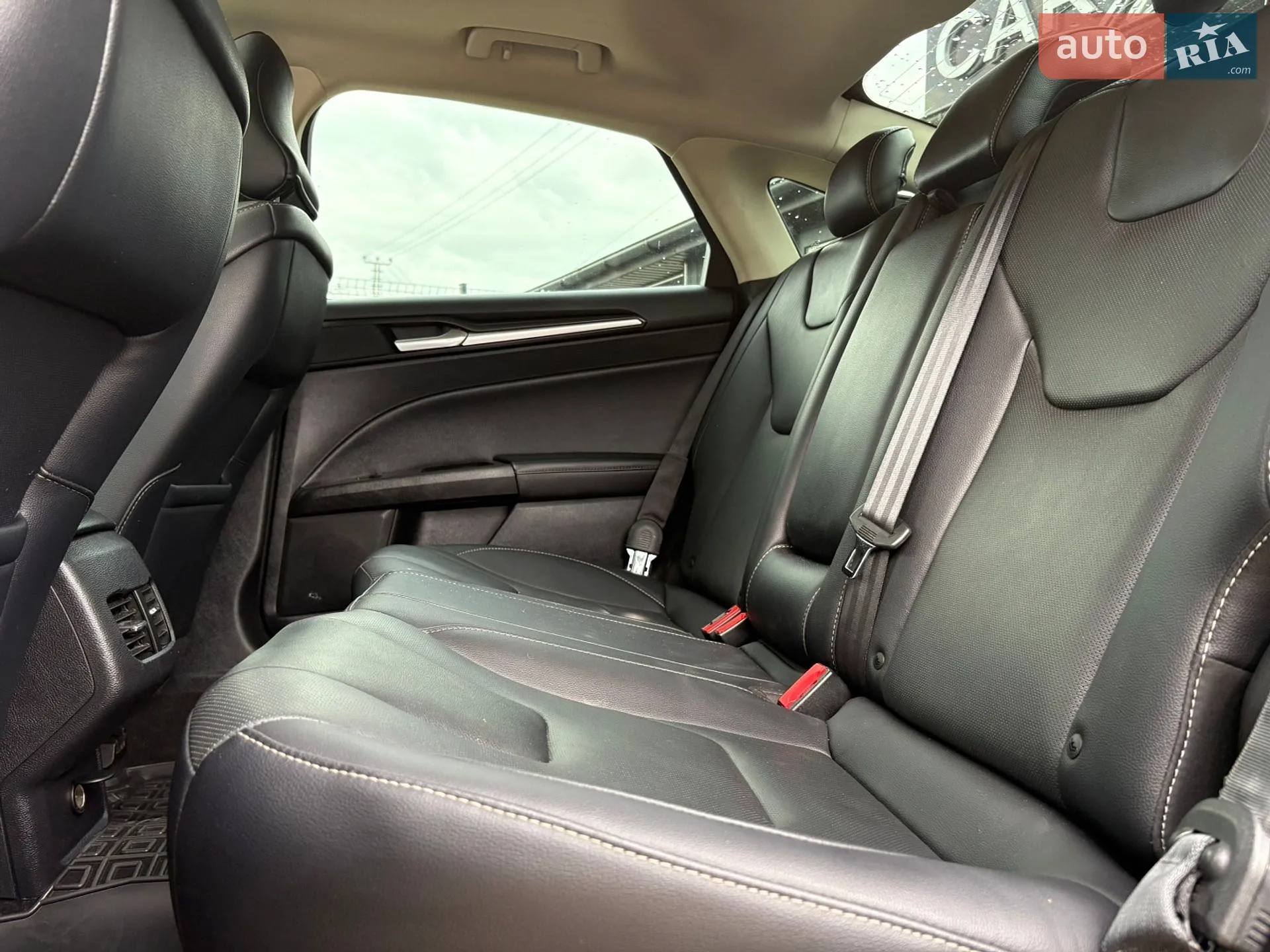2019 Ford Fusion - мініатюра 31