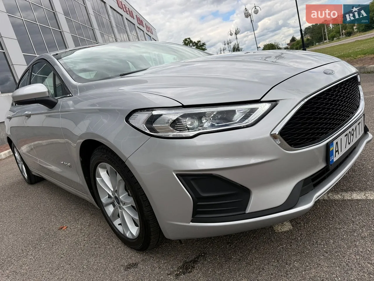 2020 Ford Fusion - мініатюра 25