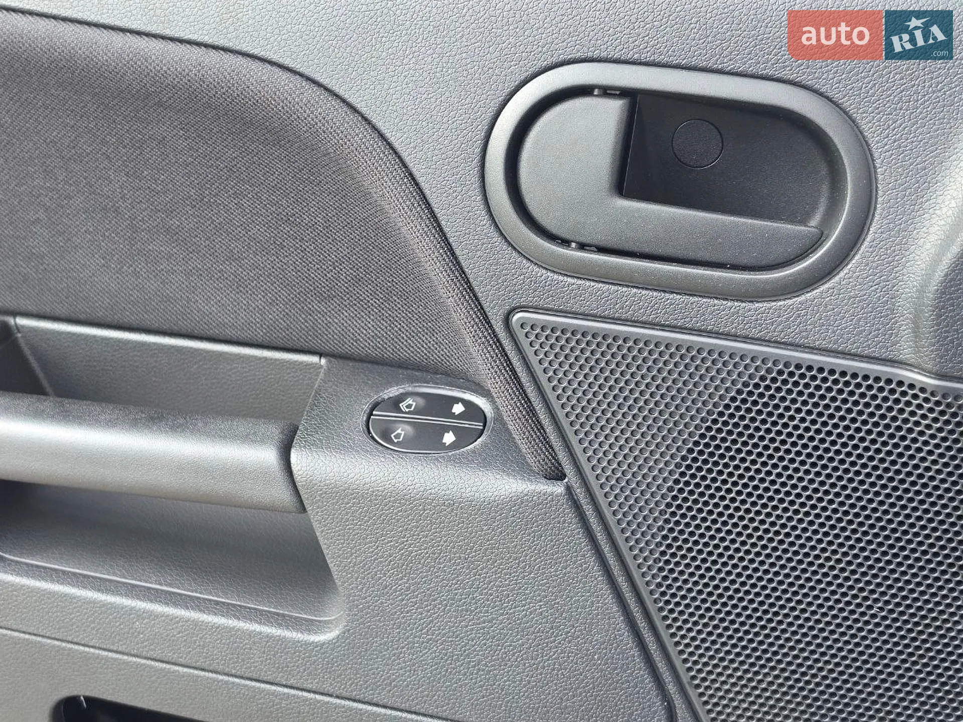 2011 Ford Fusion - мініатюра 41