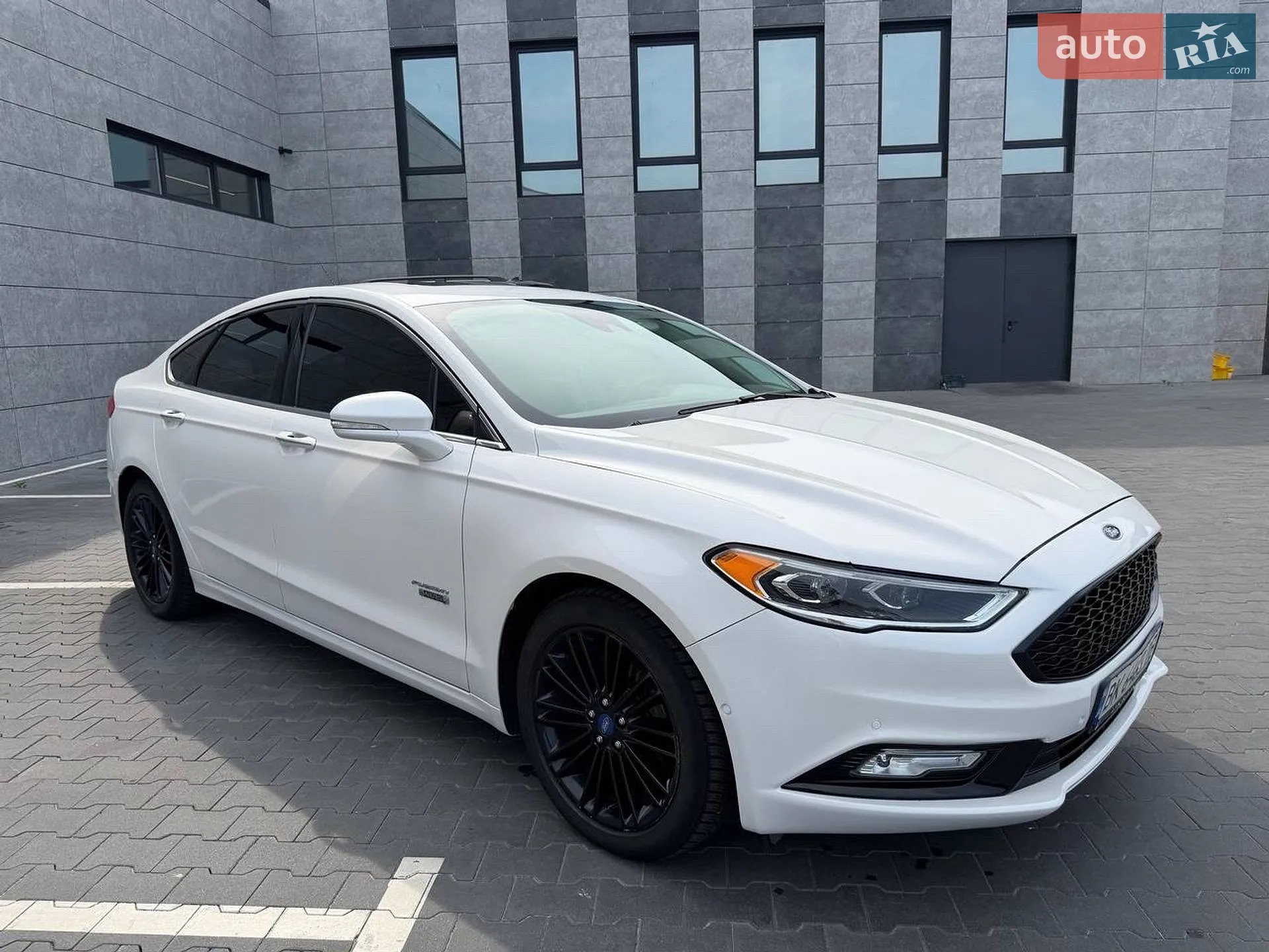 2017 Ford Fusion - мініатюра 12