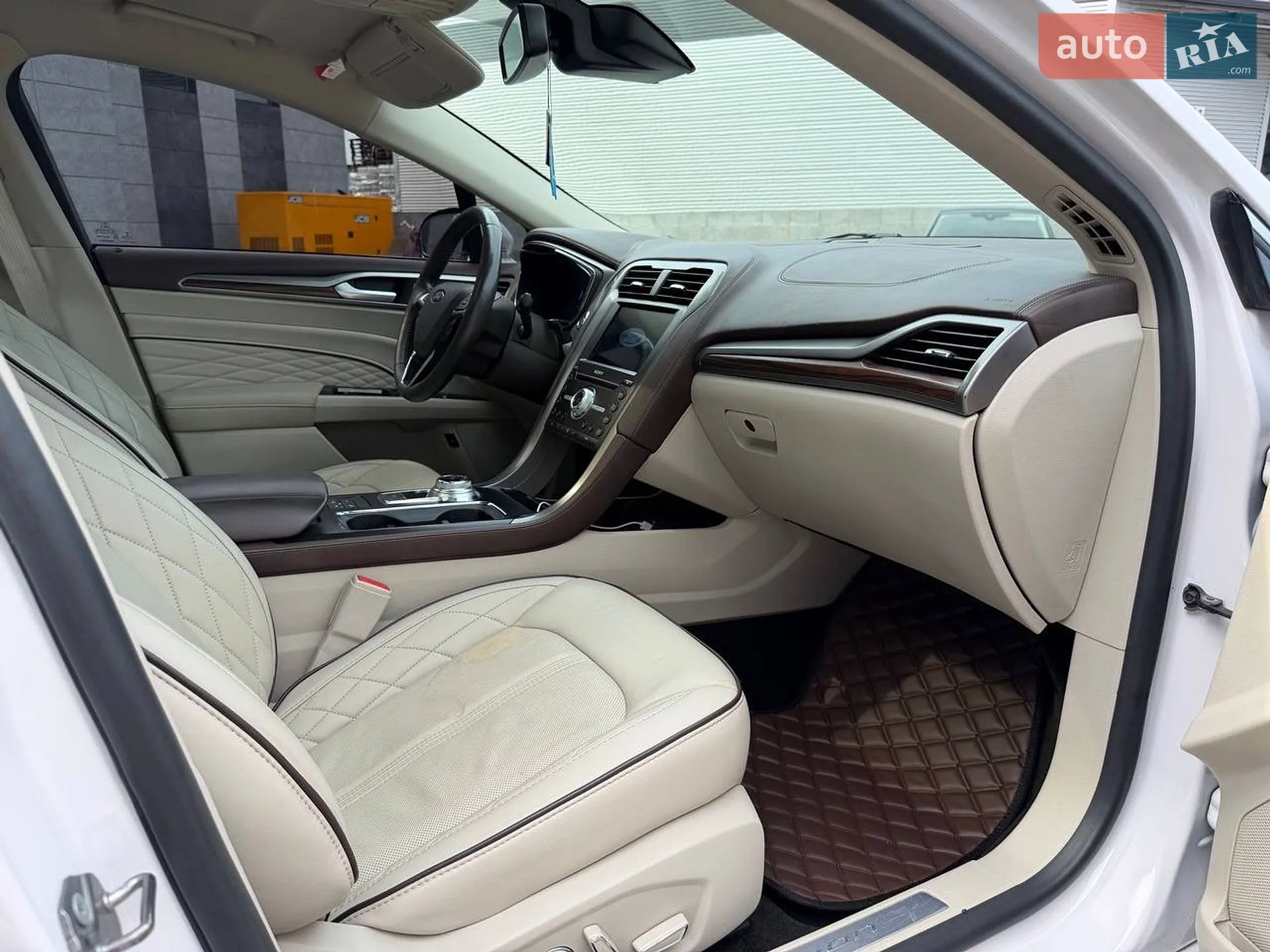 2017 Ford Fusion - мініатюра 31