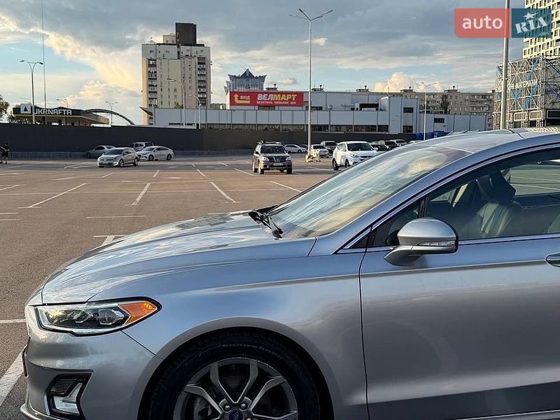 Седан Ford Fusion 2020 в Києві