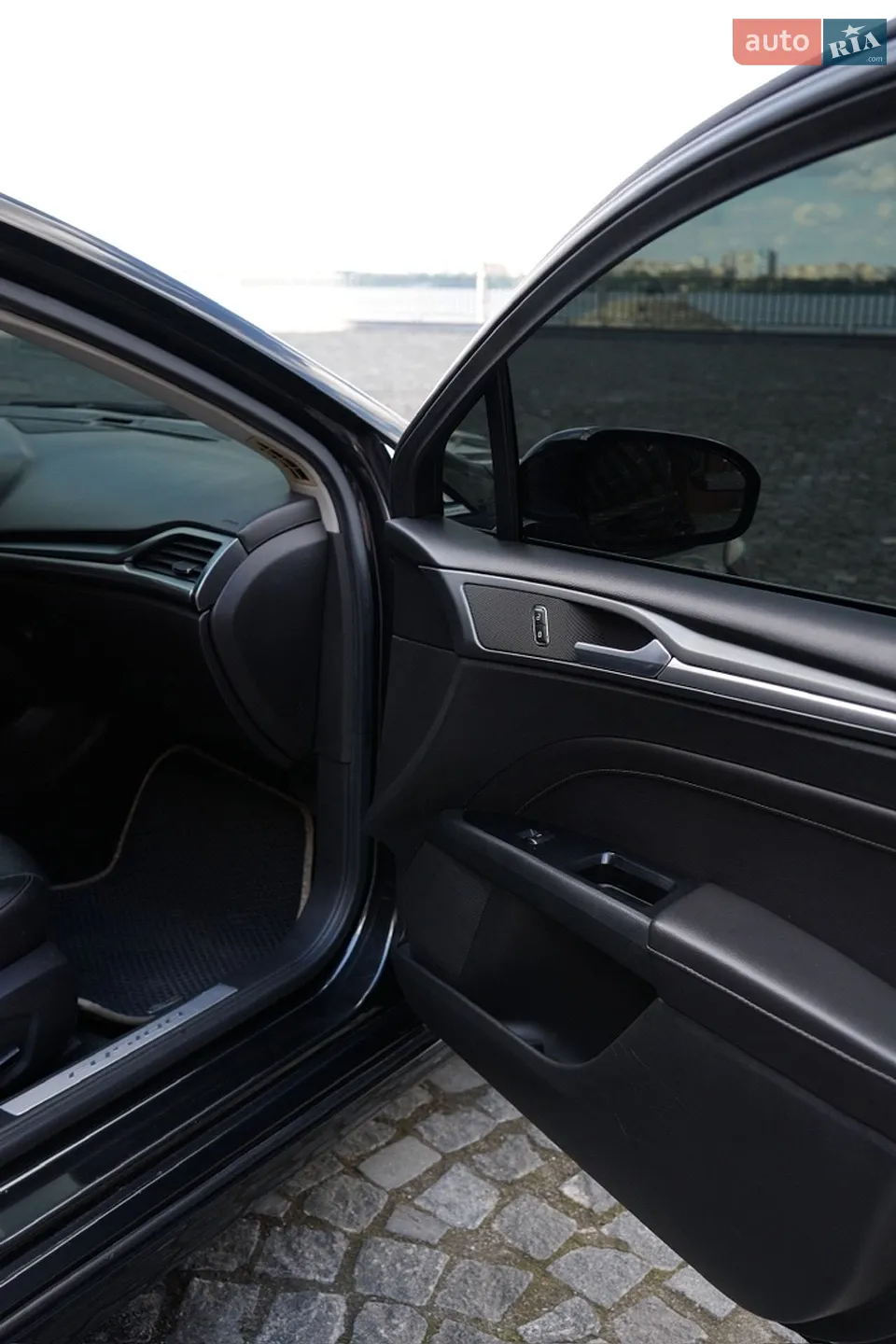 2012 Ford Fusion - мініатюра 17