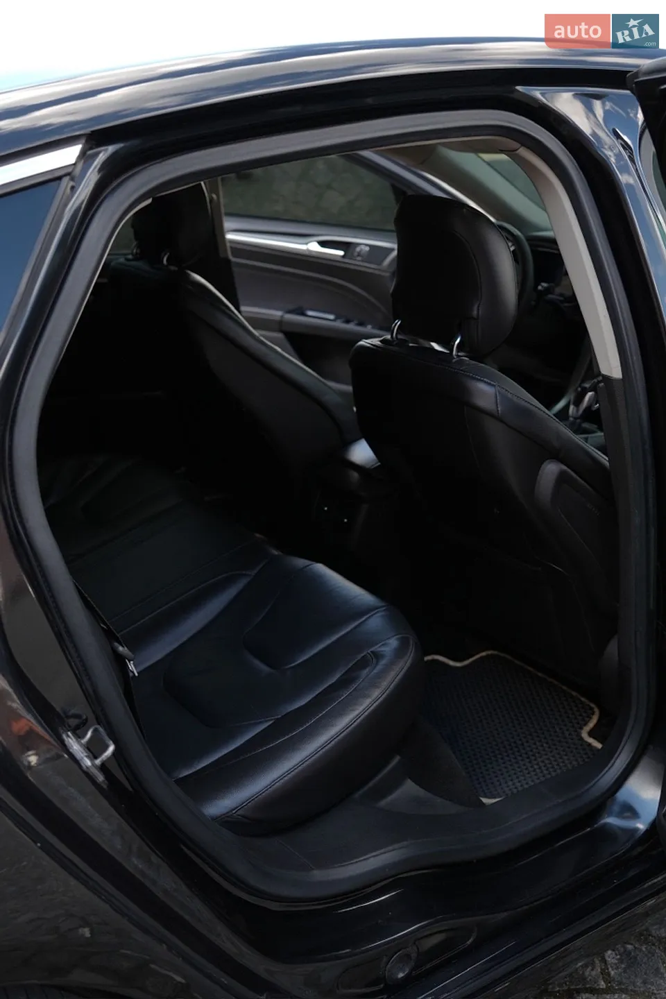 2012 Ford Fusion - мініатюра 19