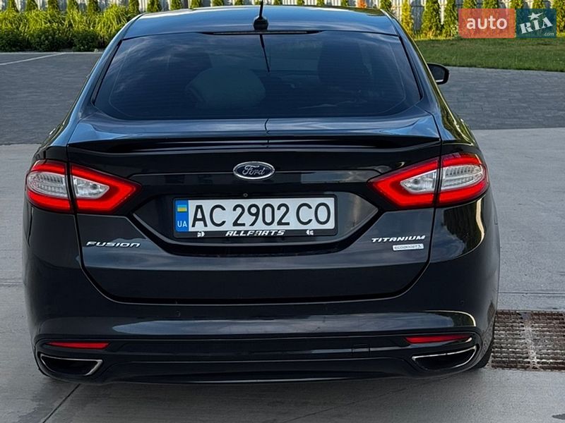 Седан Ford Fusion 2013 в Луцьку