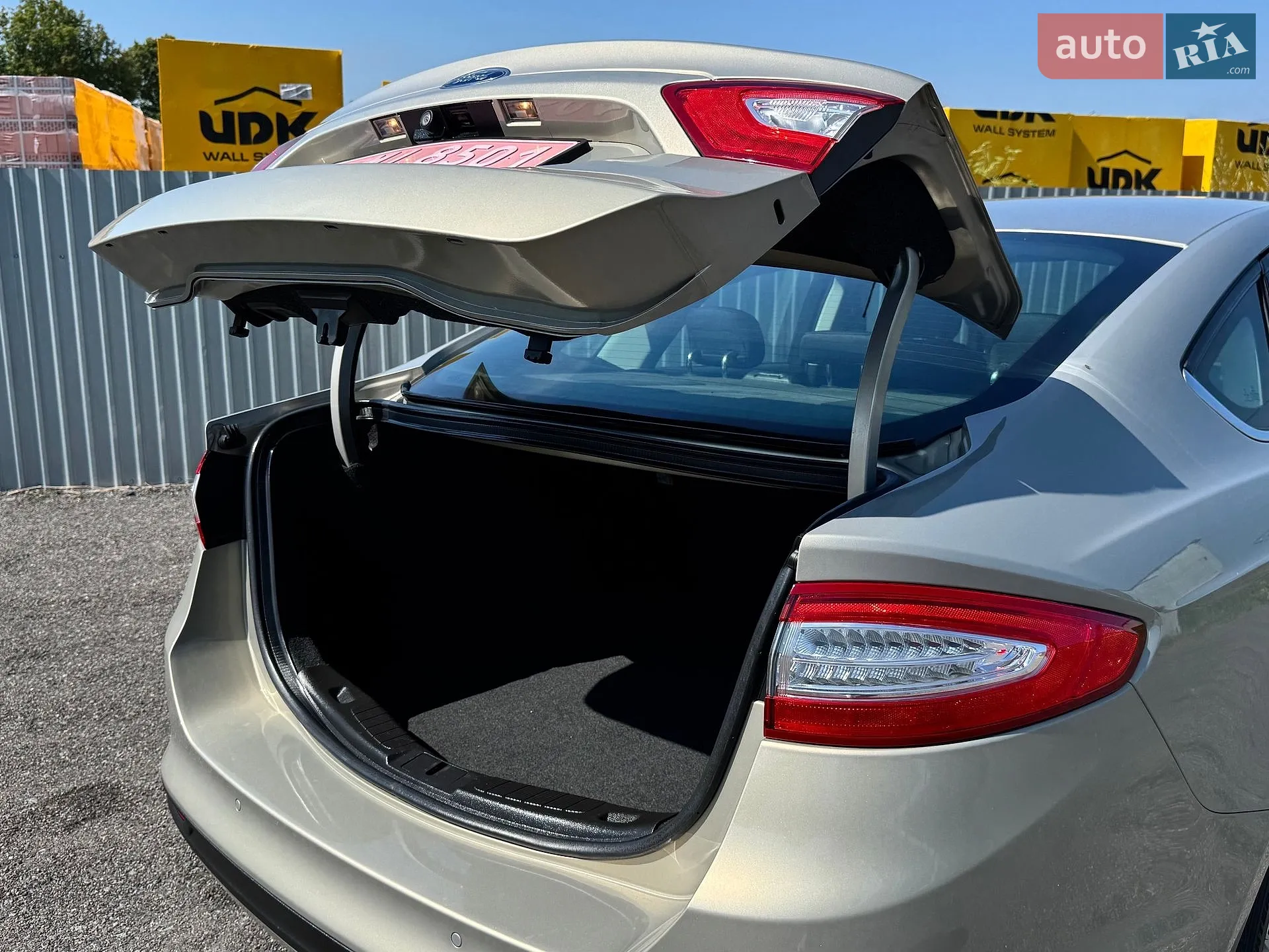2015 Ford Fusion - мініатюра 36