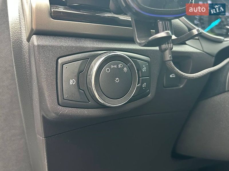 Седан Ford Fusion 2015 в Києві фото 26 Седан Ford Fusion 2015 в Києві