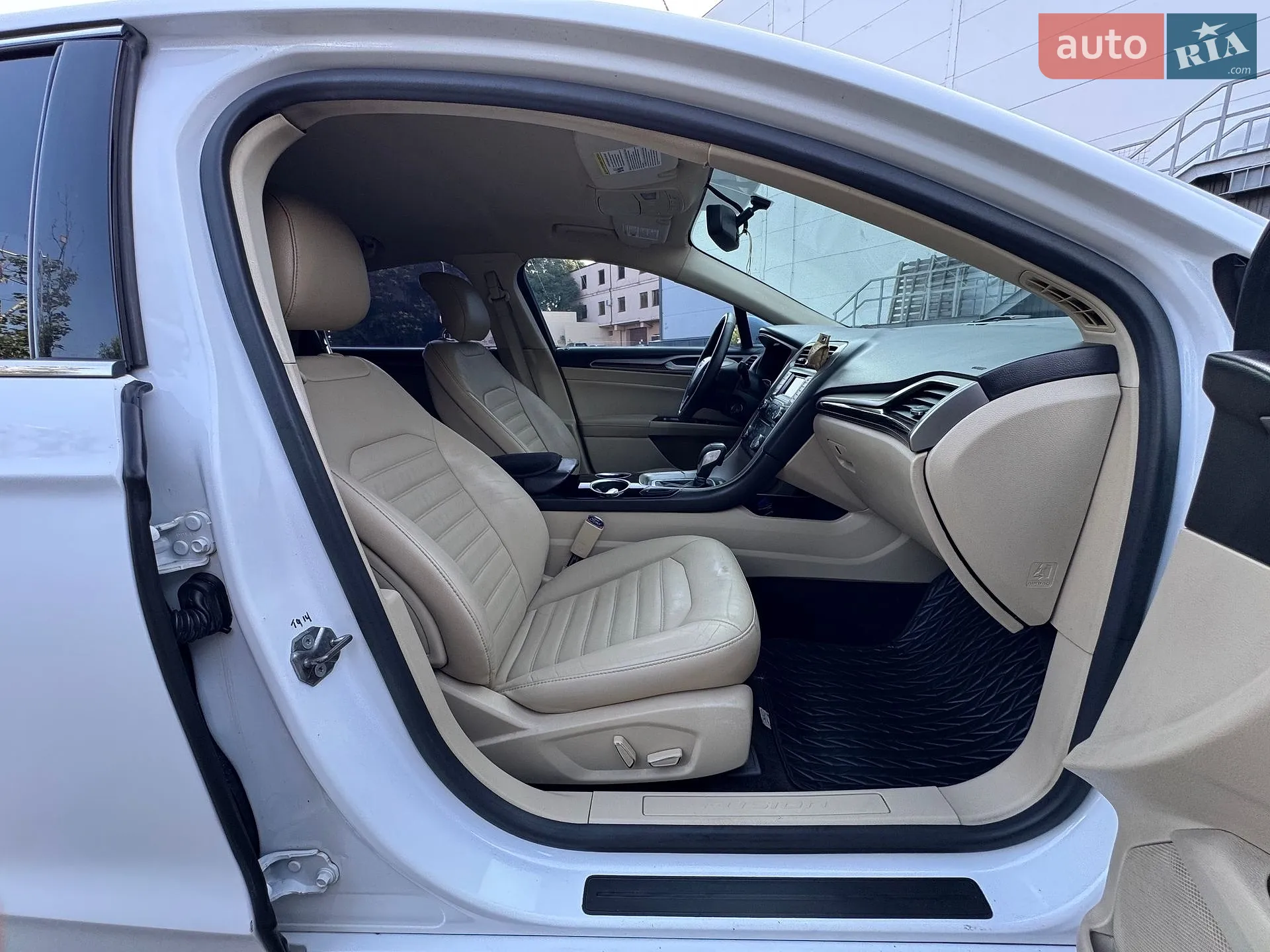 2013 Ford Fusion - мініатюра 39