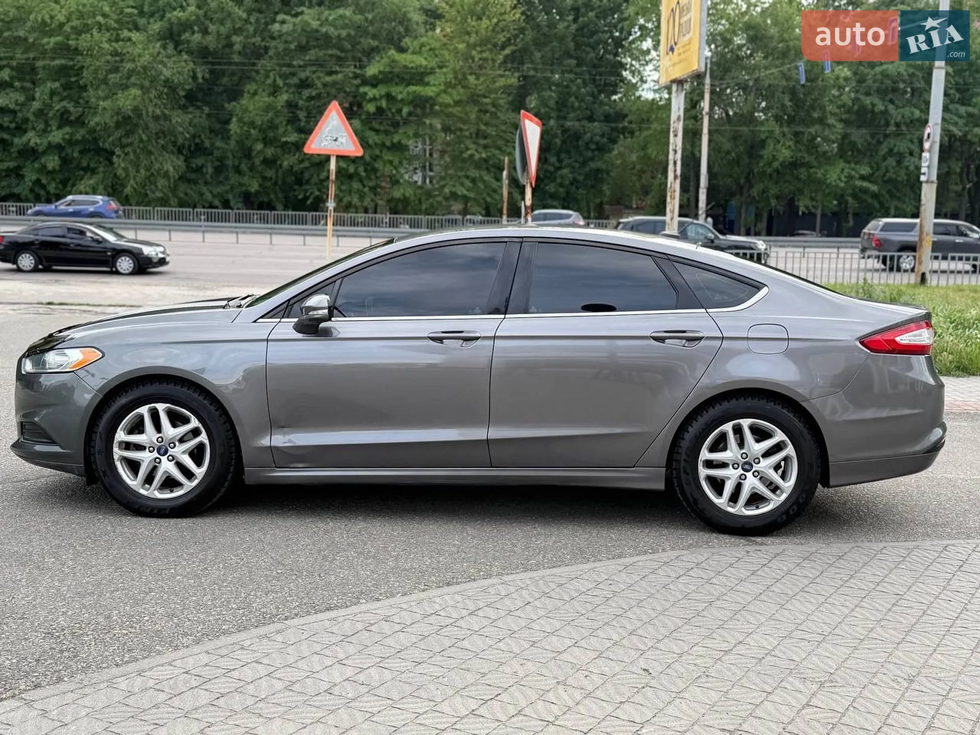 2013 Ford Fusion - мініатюра 6