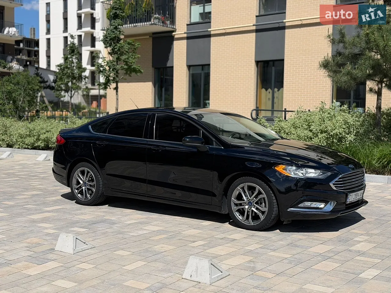 2016 Ford Fusion - мініатюра 17