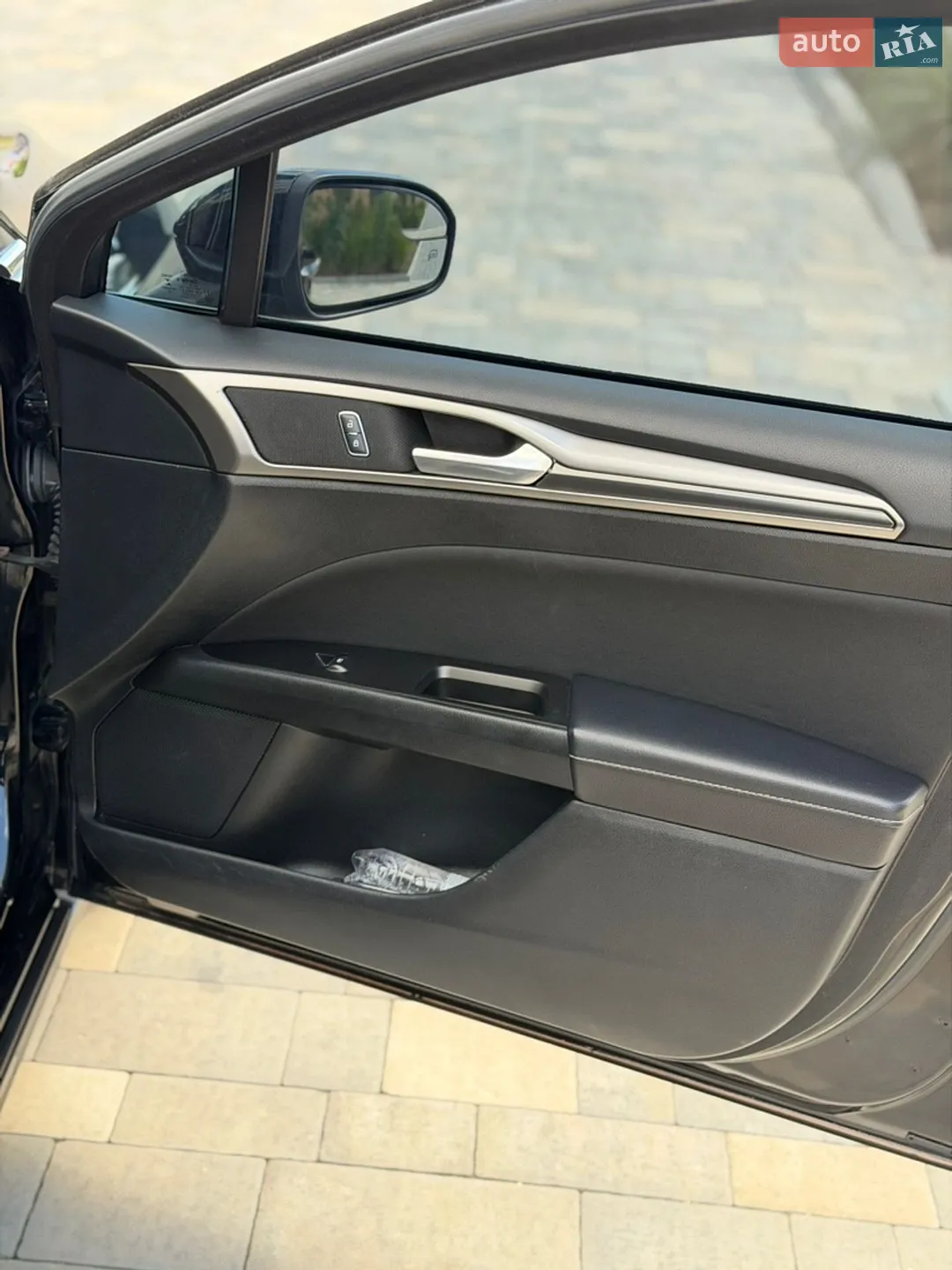 2017 Ford Fusion - мініатюра 24
