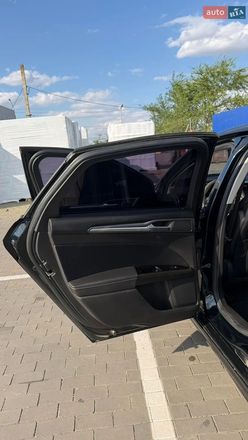 2013 Ford Fusion - мініатюра 18