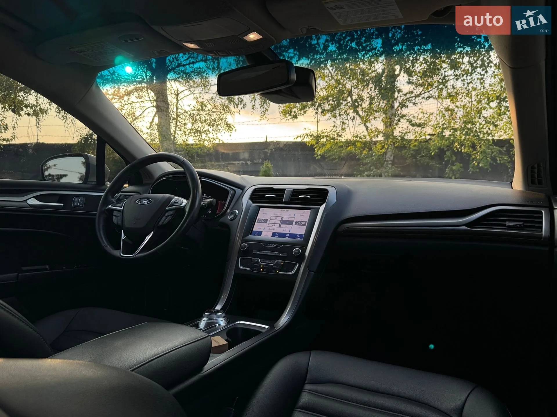 2020 Ford Fusion - мініатюра 23
