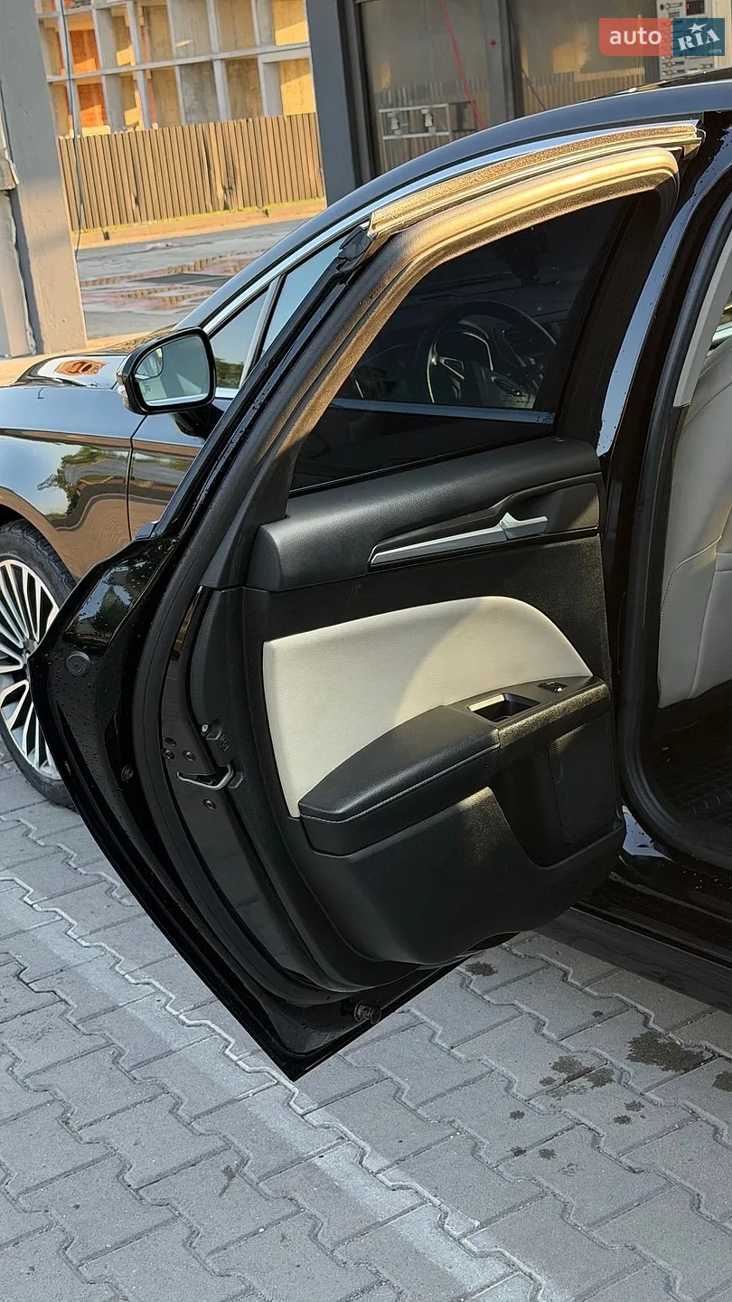 2016 Ford Fusion - мініатюра 32