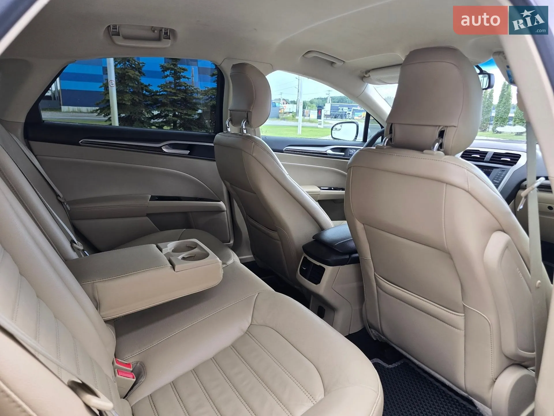 2012 Ford Fusion - мініатюра 18