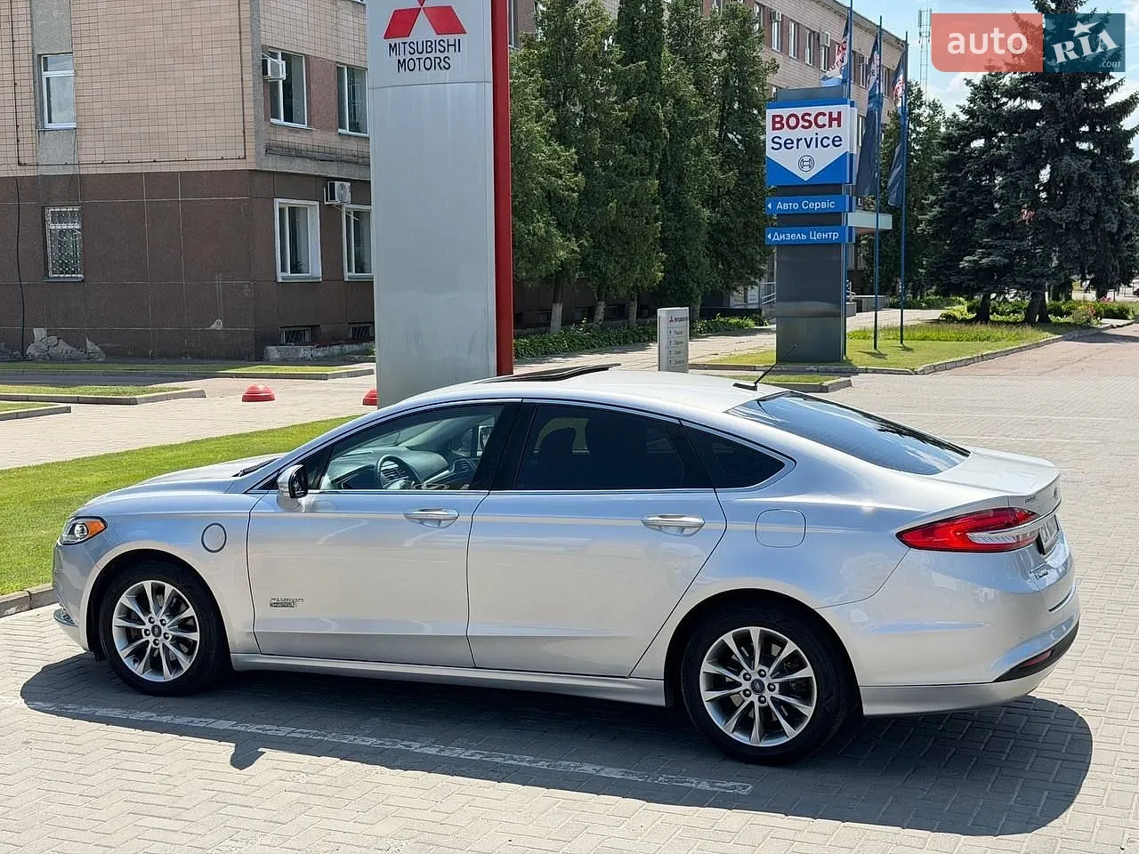 2017 Ford Fusion - мініатюра 24