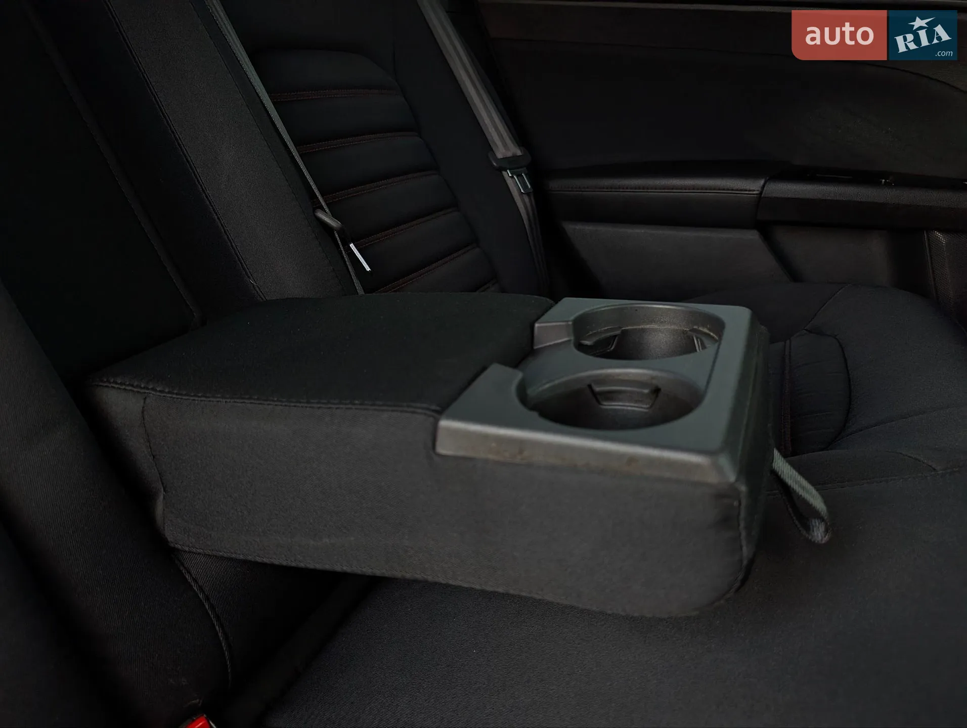 2016 Ford Fusion - мініатюра 35