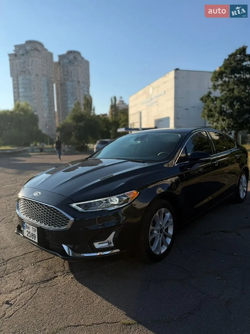2020 Ford Fusion - фото 1