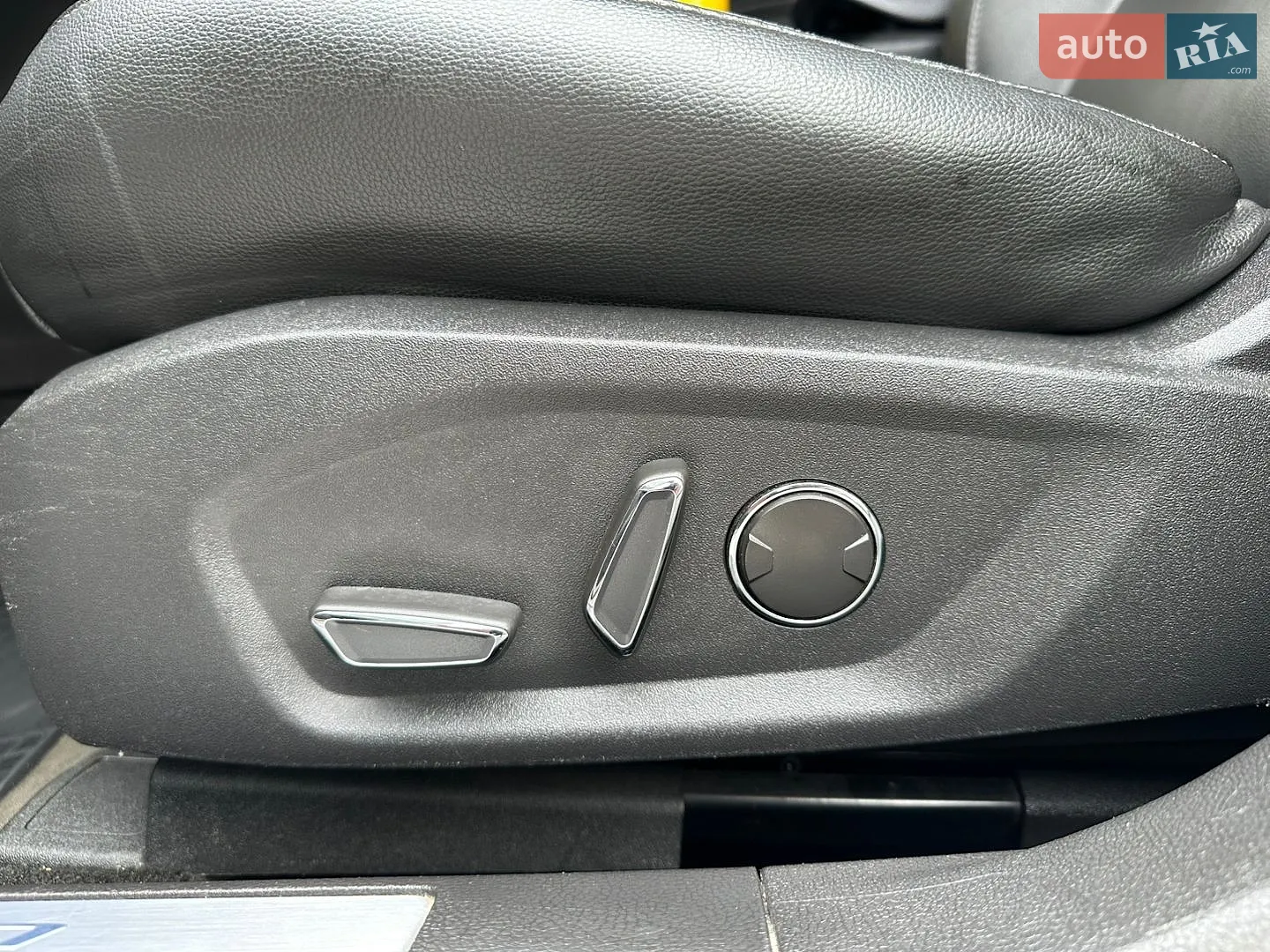 2016 Ford Fusion - мініатюра 41
