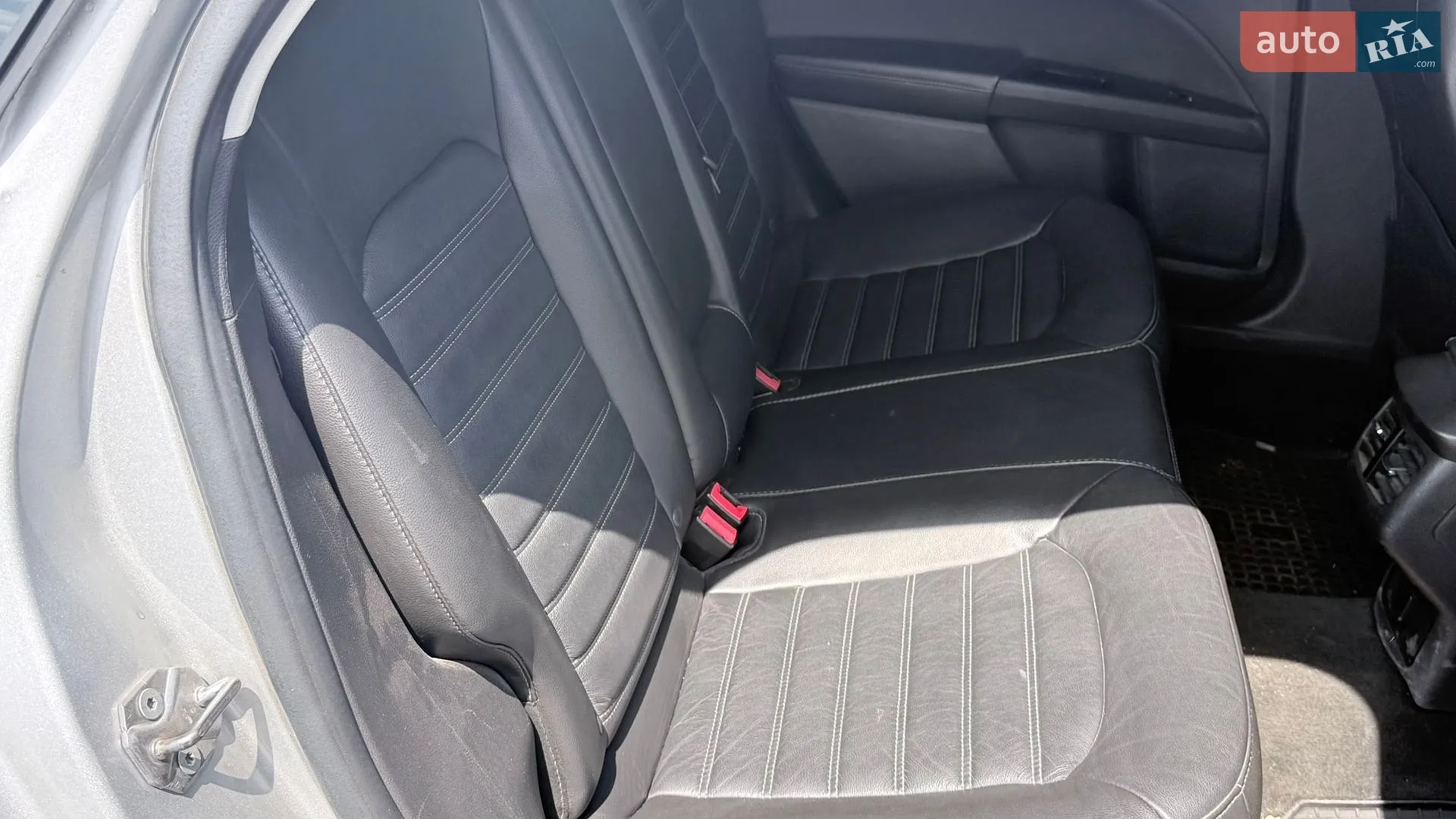 2016 Ford Fusion - мініатюра 18