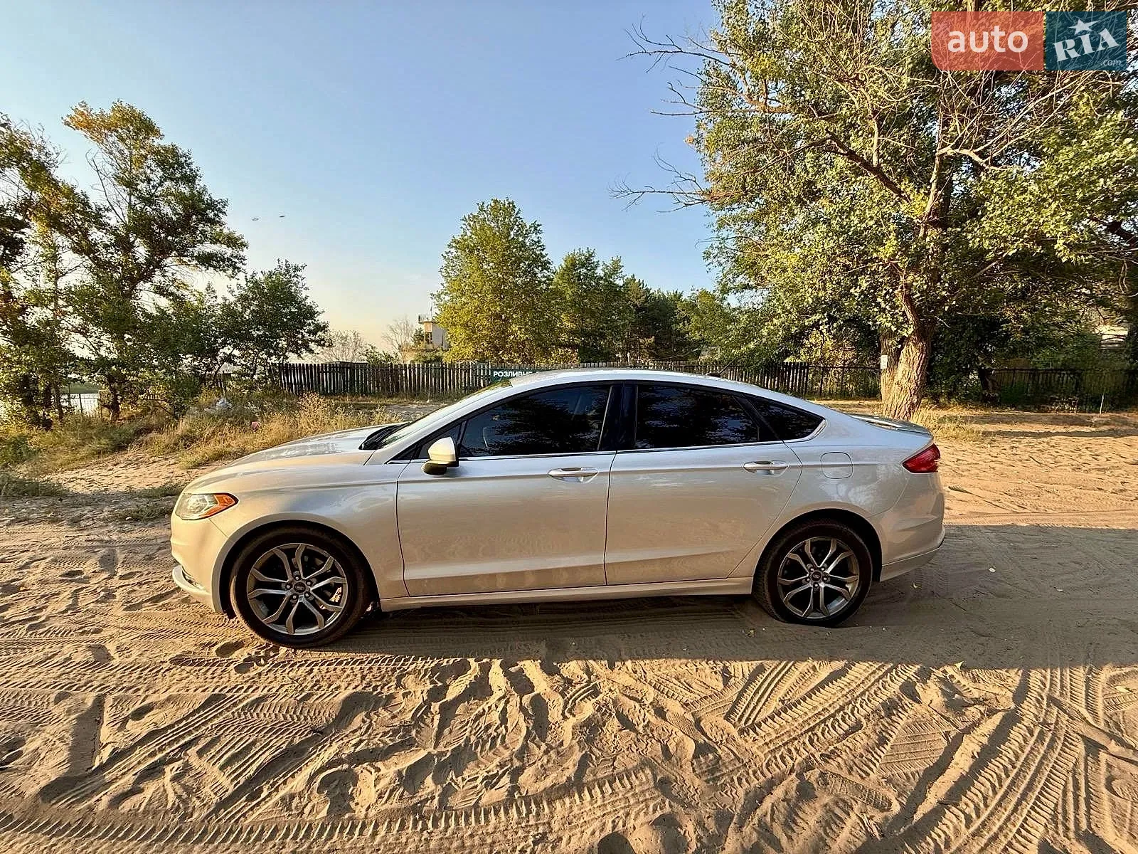 2017 Ford Fusion - мініатюра 5