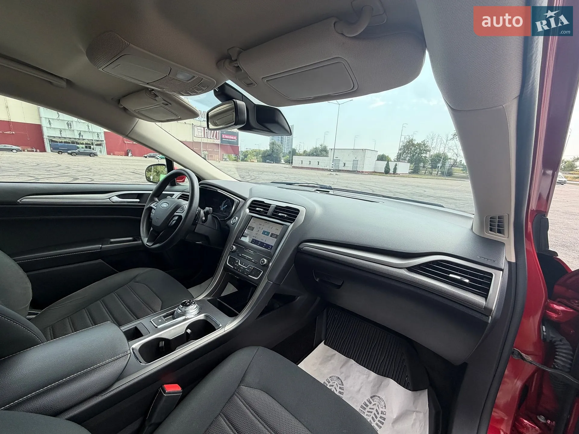 2020 Ford Fusion - мініатюра 24