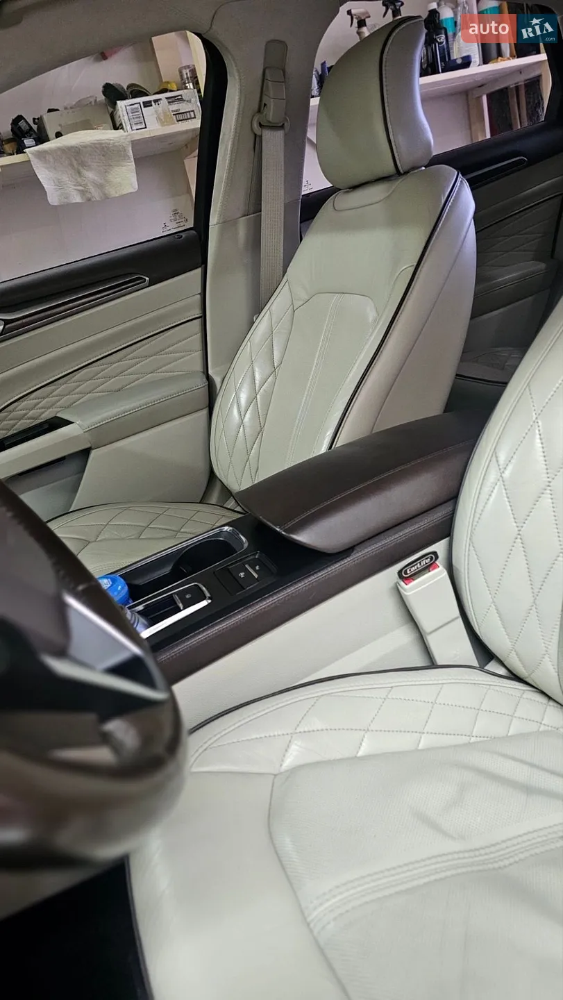 2016 Ford Fusion - мініатюра 12