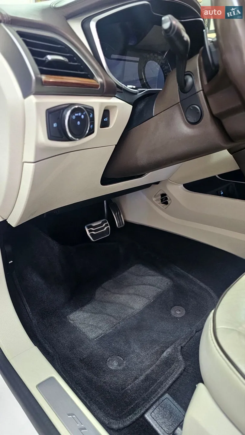 2016 Ford Fusion - мініатюра 14