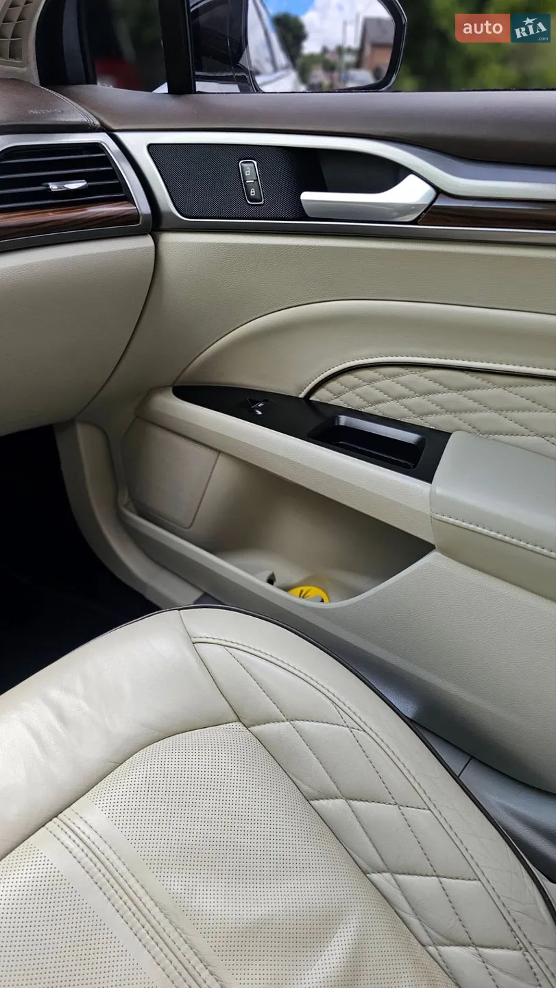 2016 Ford Fusion - мініатюра 23